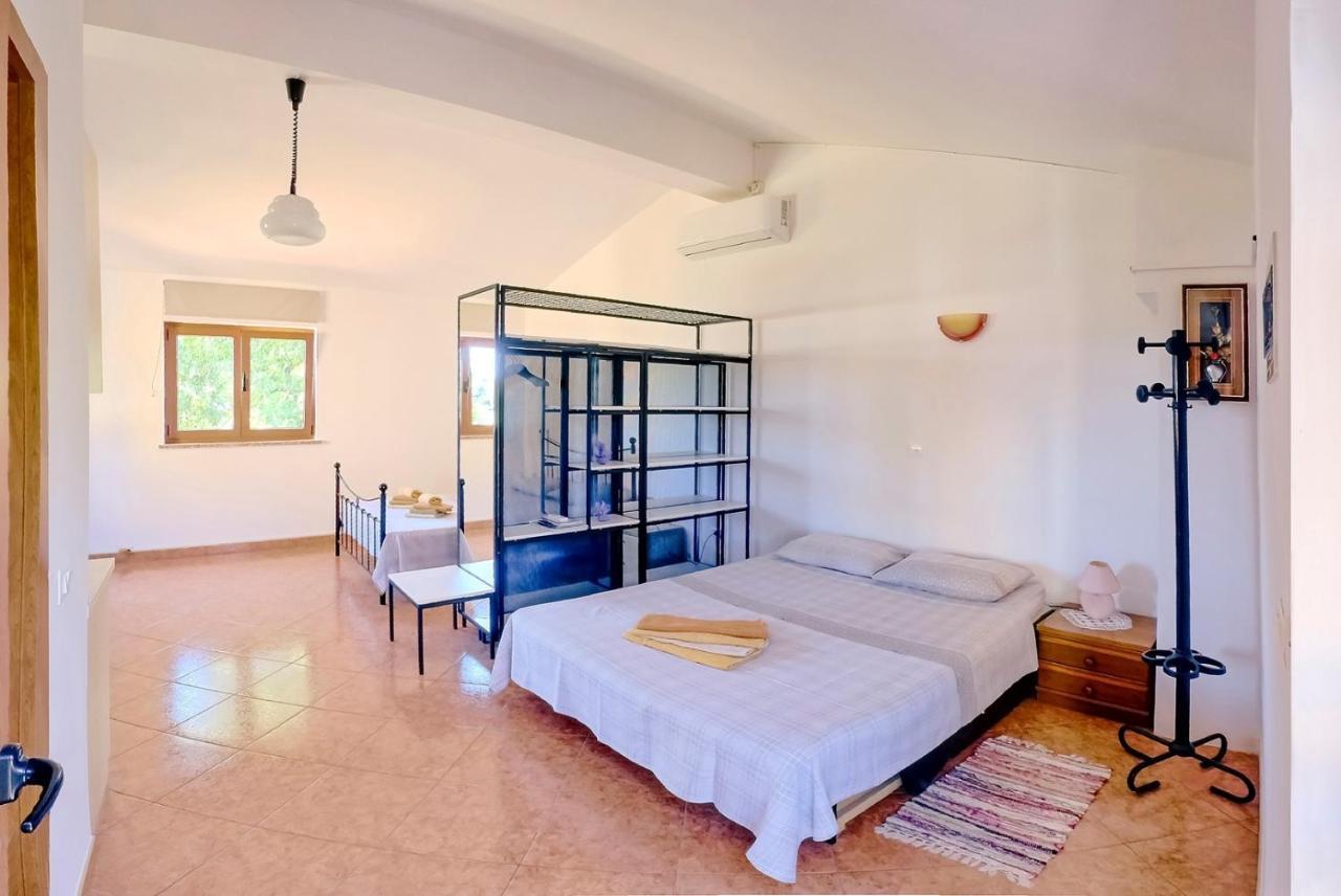 Studio Apartment Gianni Vizinada ภายนอก รูปภาพ